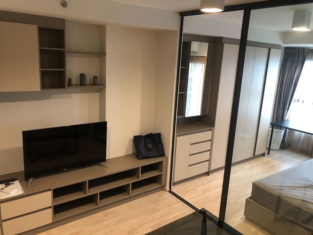 ให้เช่าคอนโดวงเวียนใหญ่ เจริญนคร : IDEO Sathorn - Wongwian Yai (ไอดีโอ สาทร - วงเวียนใหญ่) for Rent (1bed1bath 35sqm)