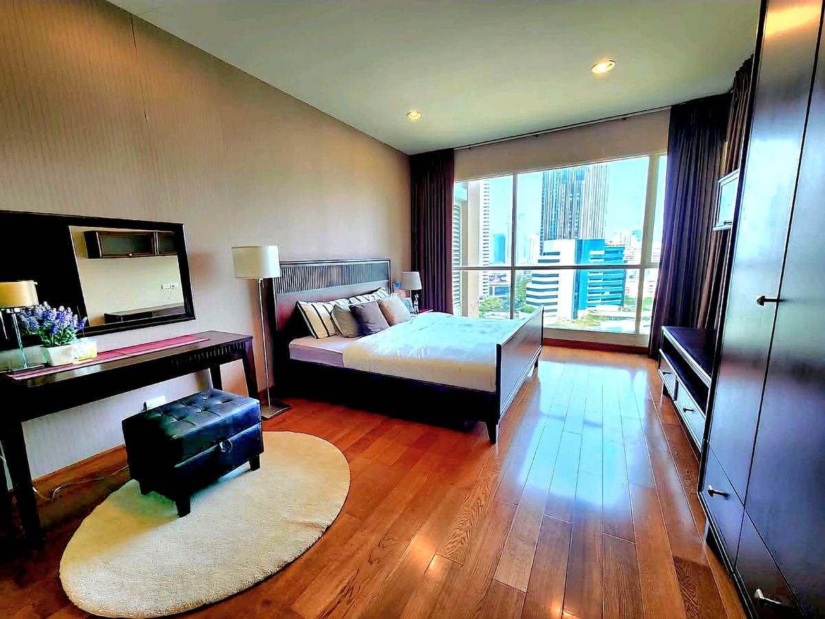 ให้เช่าคอนโดวิทยุ ชิดลม หลังสวน : For Rent‼️ The Address Chidlom | Spacious 1-Bedroom 68 SQ.M. | Garden View✨ | 5 Mins to BTS Chidlom | Near Central & Embassy