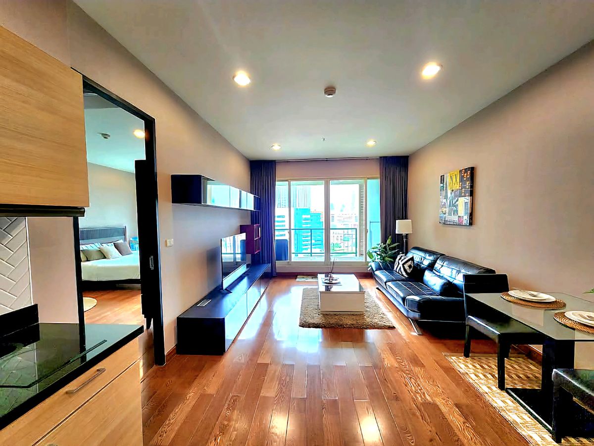 For RentCondoWitthayu, Chidlom, Langsuan, Ploenchit : Rent‼ ️ The Address Chidlom, large room 68 sq.m., garden view ✨ Near BTS Chidlom just 5 minutes, walk to Central Chidlom & Amp; Empassy.