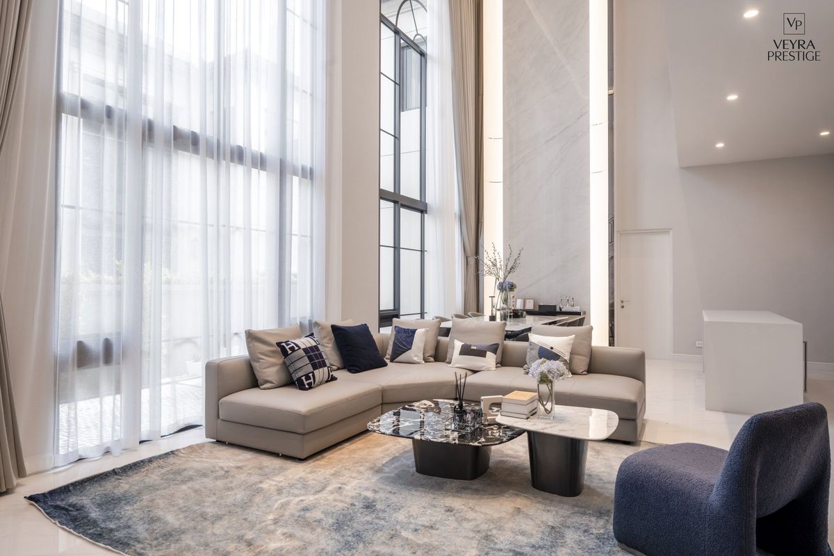 HousePattanakan, Srinakarin : Narasiri Krungthep Kreetha