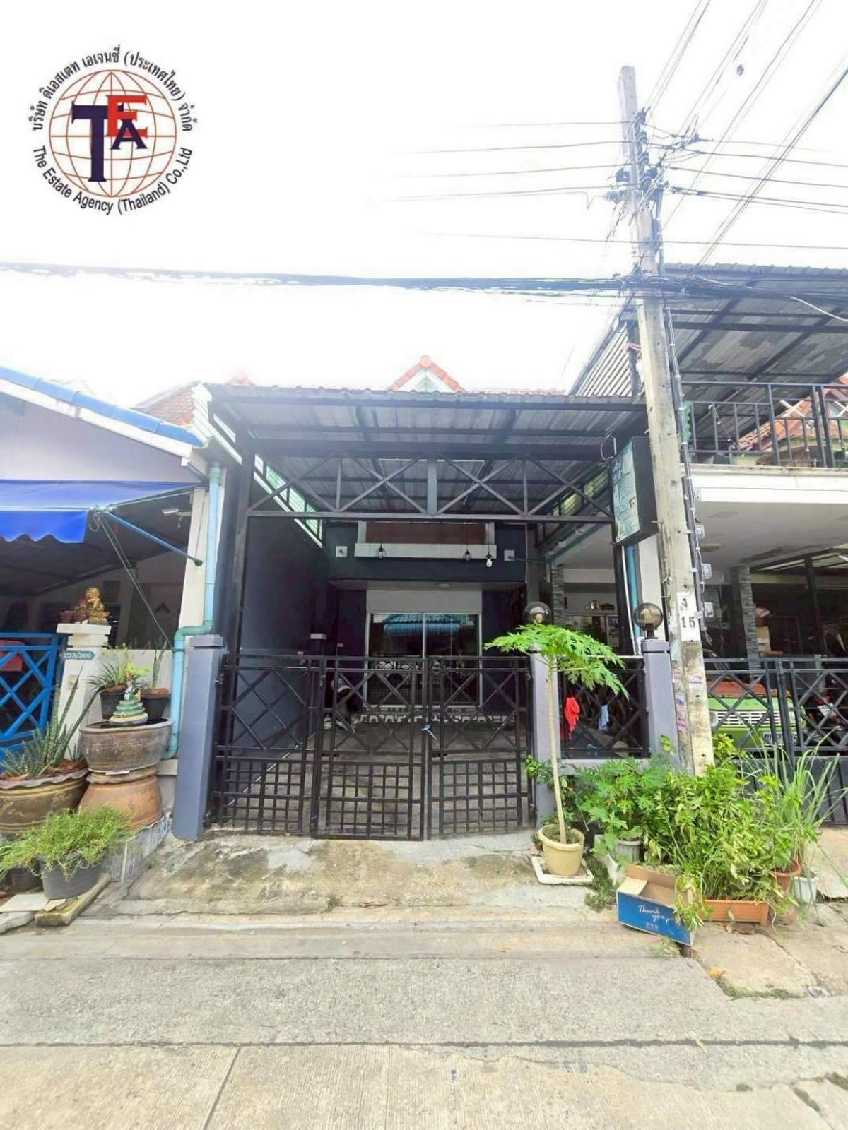 For SaleTownhomeMin Buri, Romklao : 2 -storey townhouse for sale, Poon Sin Thani Village 3, according to the condition of Soi Khe Romklao 64, Lat Krabang, Bueng Kum Land Office Lat Krabang Land Office, Kasem Bundit University Ruamrudee International School Ramkhamhaeng Rat Pattana Orange Li