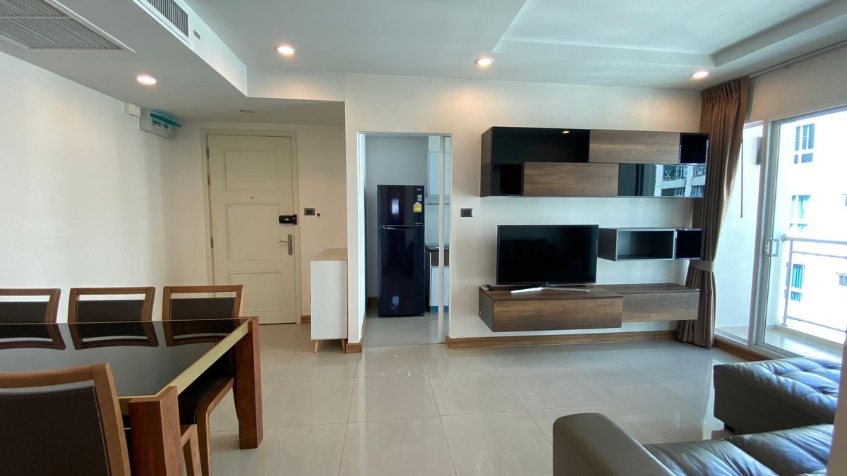 ให้เช่าคอนโดพระราม 9 เพชรบุรีตัดใหม่ RCA : Condo Supalai Wellington II 2 ห้องนอน 2 ห้องน้ำ วิวสระน้ำ ห้องสวย สะอาด ให้เช่า 