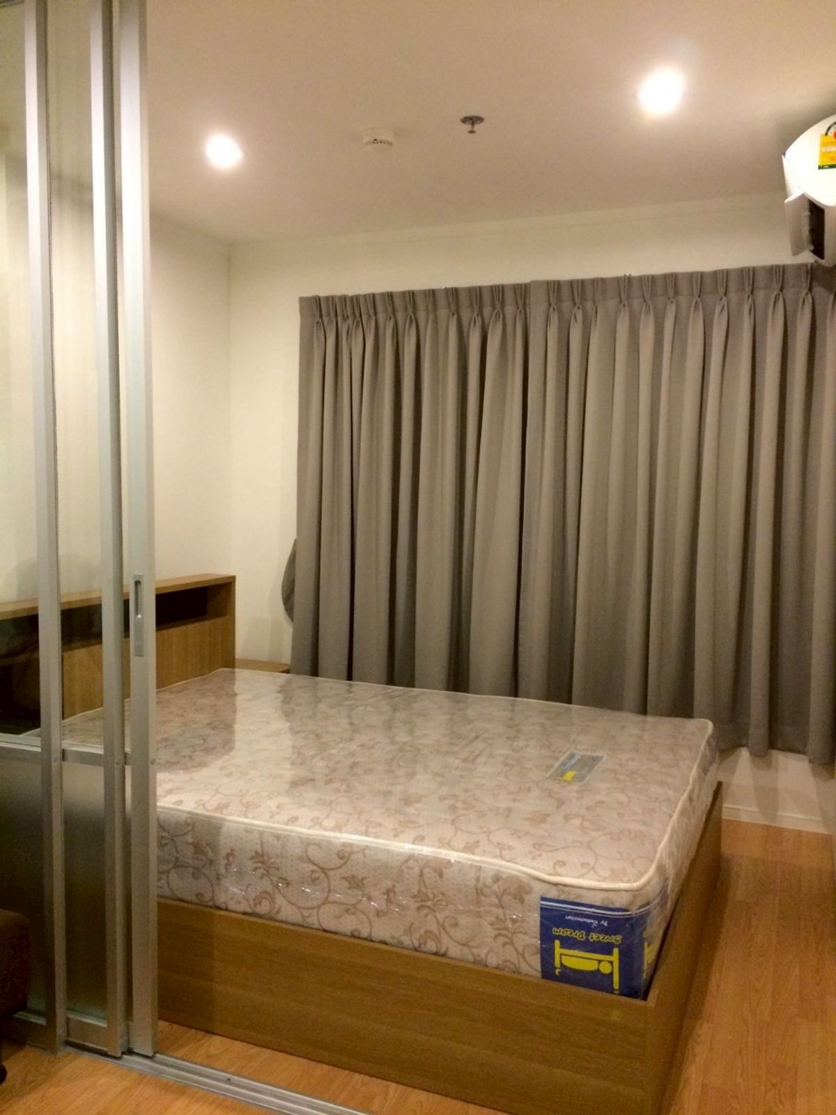 For SaleCondoPattanakan, Srinakarin : S-LPNSH359 Condo for sale, Lumpini Place Srinakarin-Hua Mak Station, 4th Floor, Building A, Mueang 22.5 sqm. 1 Bro. 1 water 2.26 million 064-959-8900