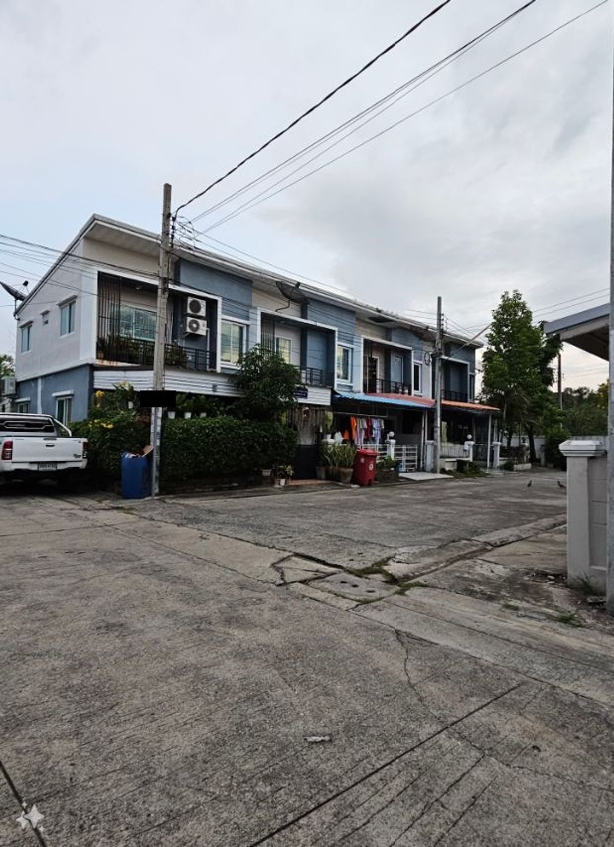 ขายทาวน์โฮมพัฒนาการ ศรีนครินทร์ : 22.6ตรว 3นอน2น้ำ  ทาวน์โฮม 2 ชั้น สวนหลวงวิลล์ 5 เฉลิมพระเกียรติ 28