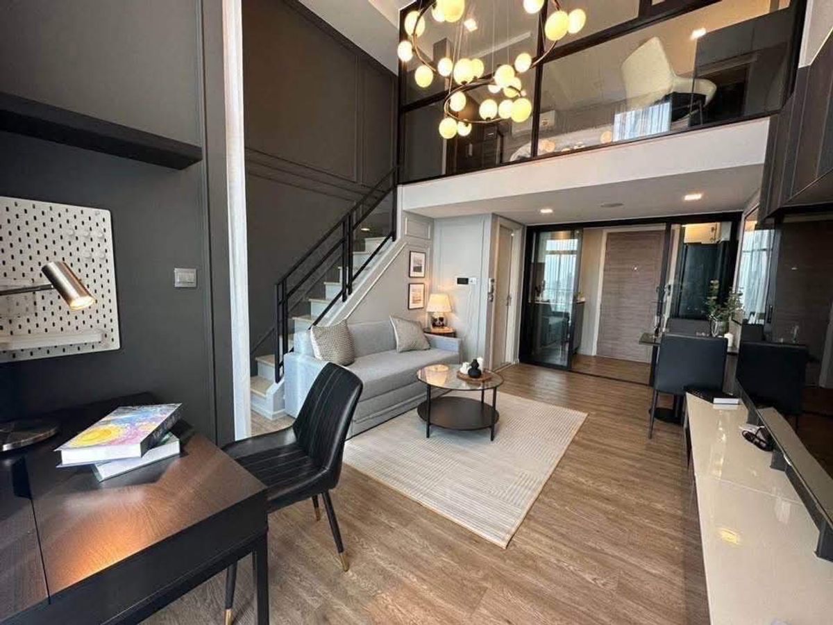 For RentCondoOnnut, Udomsuk : Condo for rent, Modiz Sukhumvit 50, beautiful room, luxurious, complete with a central part. Convenient transportation, near BTS On Nut and the expressway. Interested to say hello.