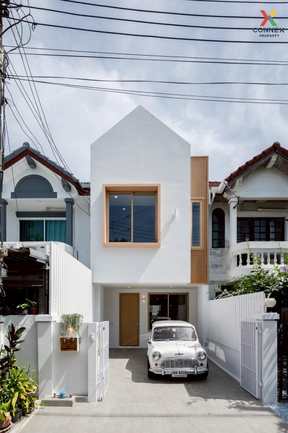 ขายทาวน์โฮมเลียบทางด่วนรามอินทรา : ขายทาวน์เฮ้าส์/ทาวน์โฮม  มณียา รีโนเวทใหม่ MRT-วัชรพล คลองกุ่ม เขต บึงกุ่ม กรุงเทพ CX-121394