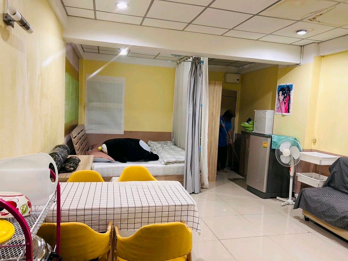 For RentCondoRamkhamhaeng, Hua Mak : ABAC Condo Town 32SQM. Studio Type Only 5500 Baht Per Month