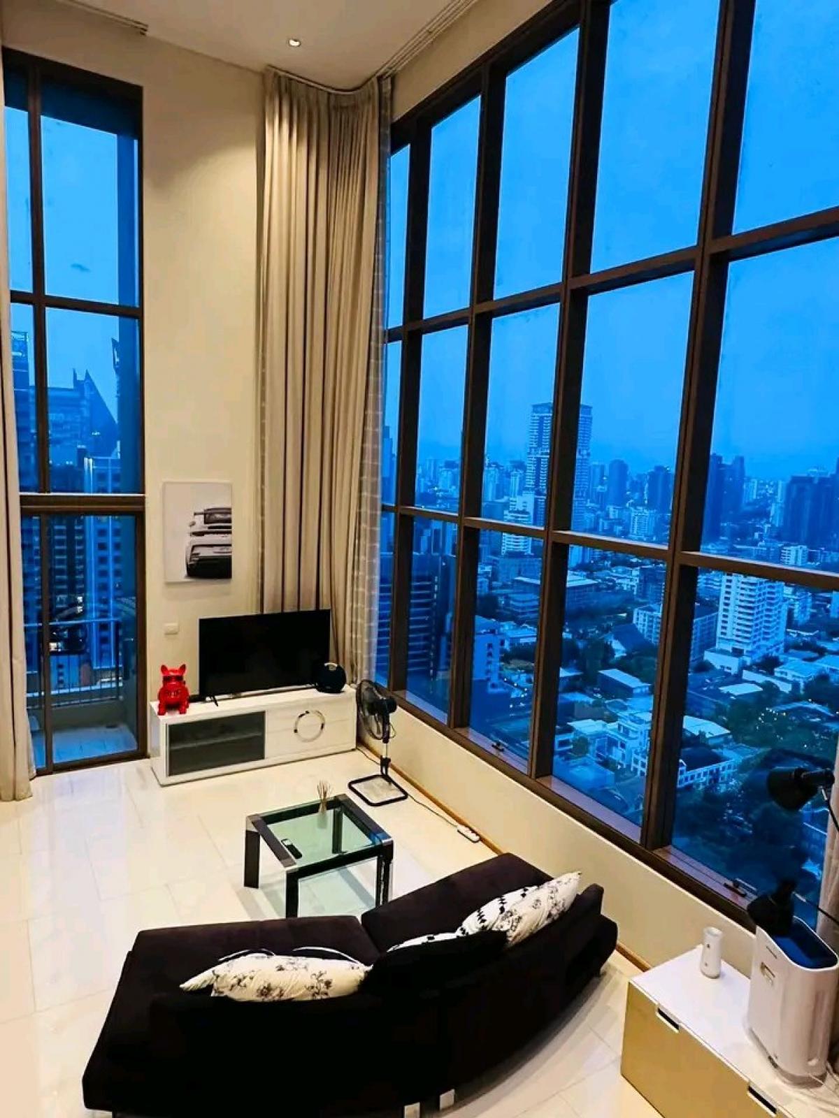 ให้เช่าคอนโดสุขุมวิท อโศก ทองหล่อ : DUPLEX👑THE EMPORIO PLACE Sukhumvit 24 📍, Duplex 2 bed , 126 sqm. , price 85,000 b/m Line: miragecondo