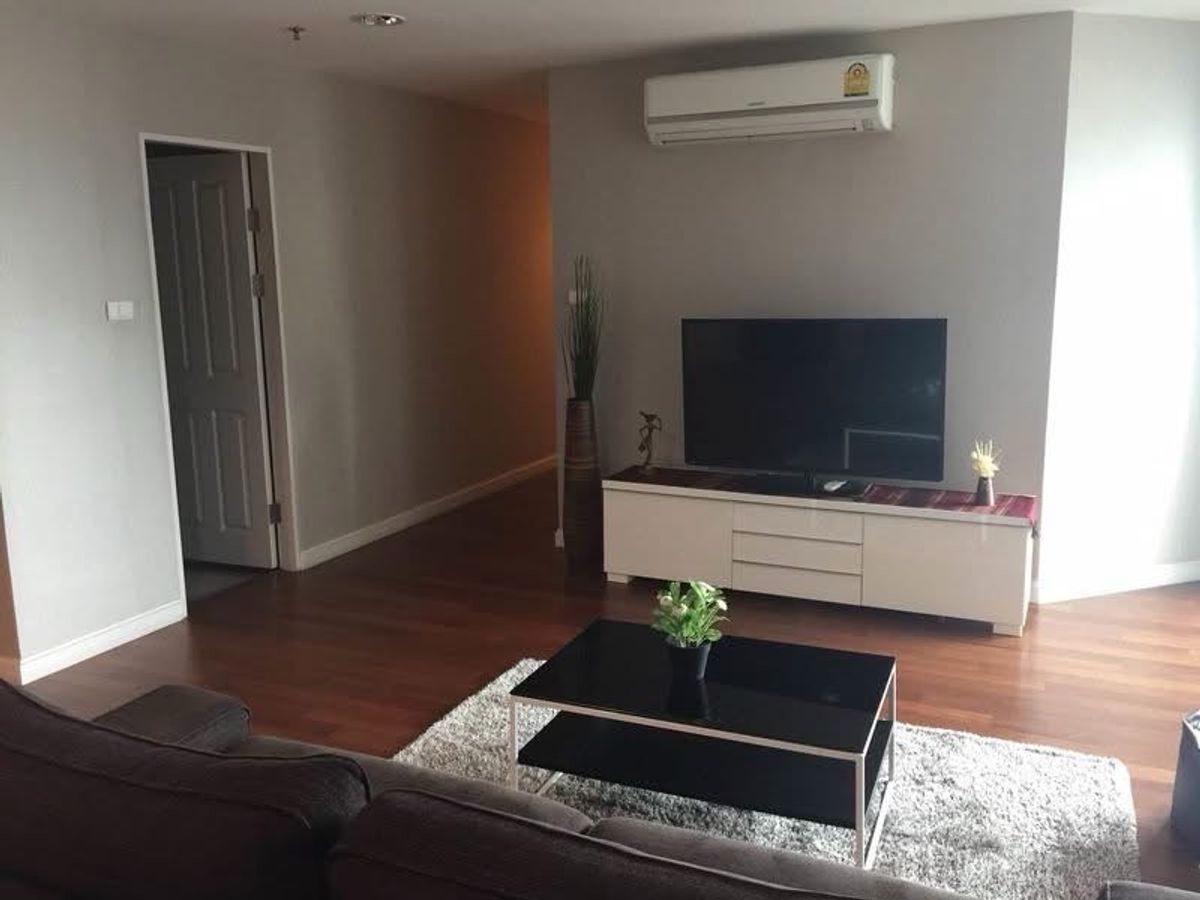 For RentCondoRama9, Petchburi, RCA : For rent: Belle Grand Rama 9 - 3 BR for 55K/m.