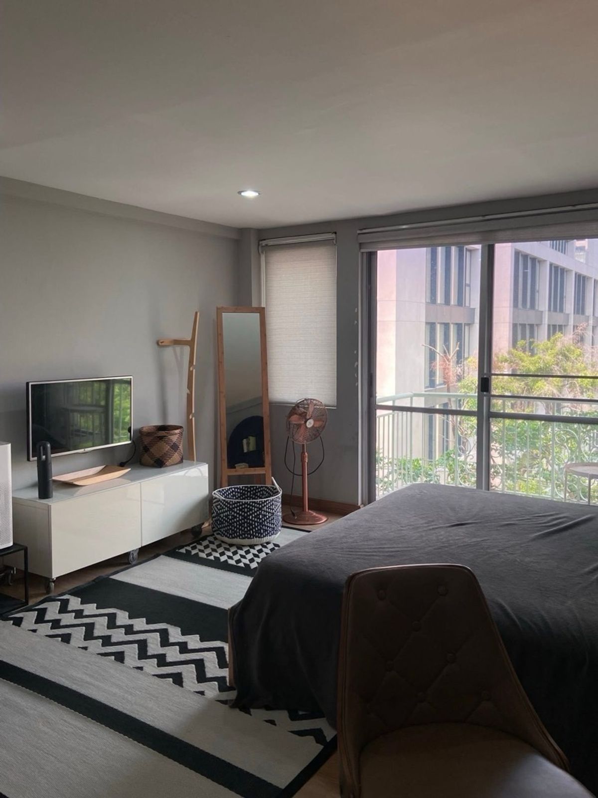 For RentCondoSukhumvit, Asoke, Thonglor : Rent a Raintree Villa