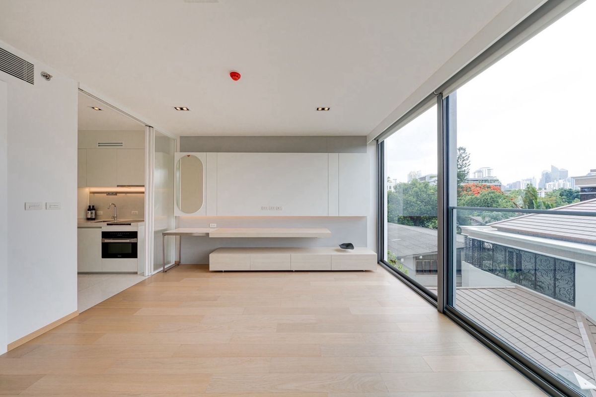 For SaleCondoSukhumvit, Asoke, Thonglor : SCOPE Promsri, Size 28 sq.m., 1 Bed 1 Bath, only 6.8 MB. Make an appointment to watch the project (0956568924).