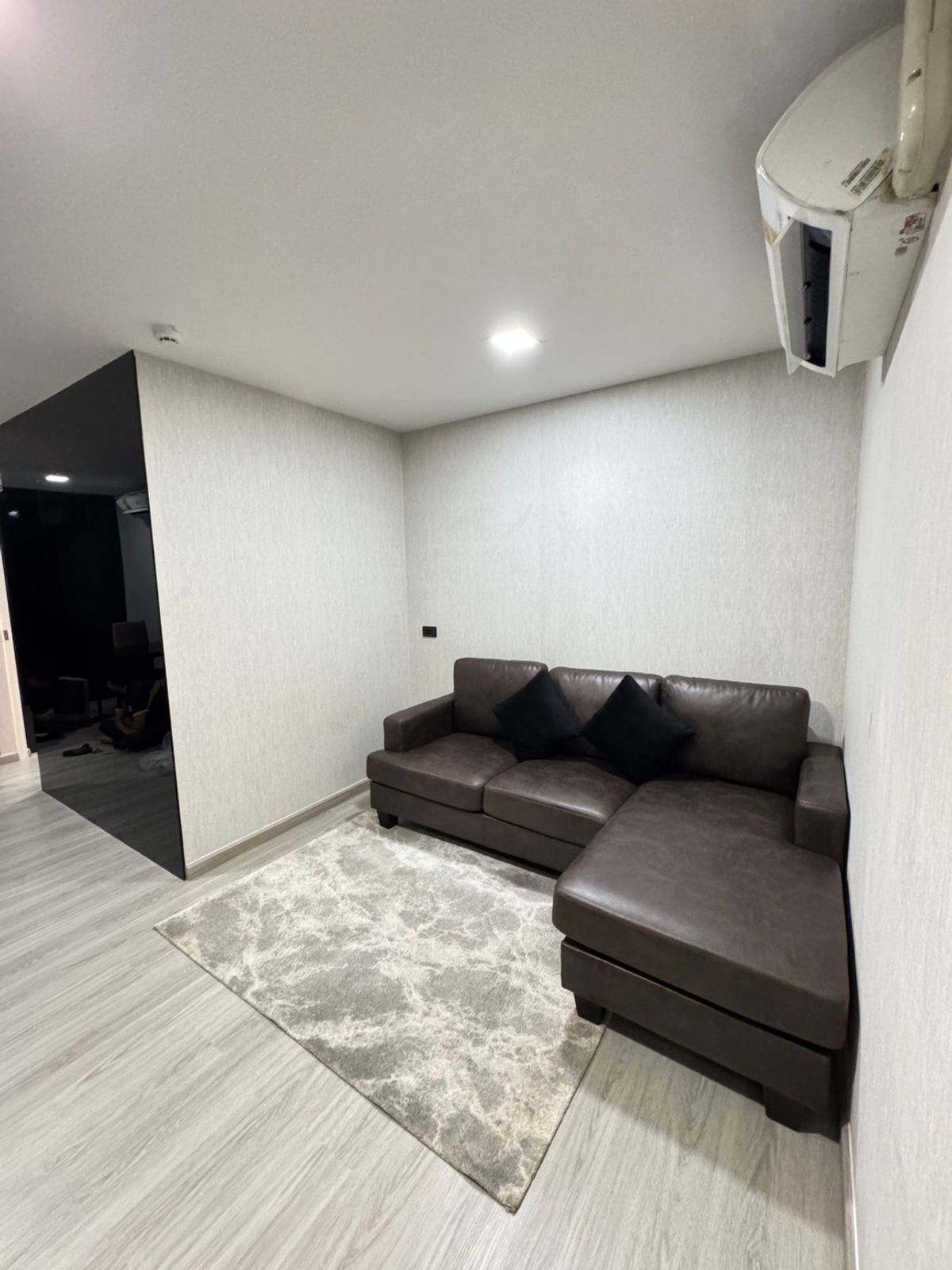 For RentCondoRamkhamhaeng, Hua Mak : For rent The One Plus @Srinakarin, near MRT Srisawar, The Mall, Seacon Square