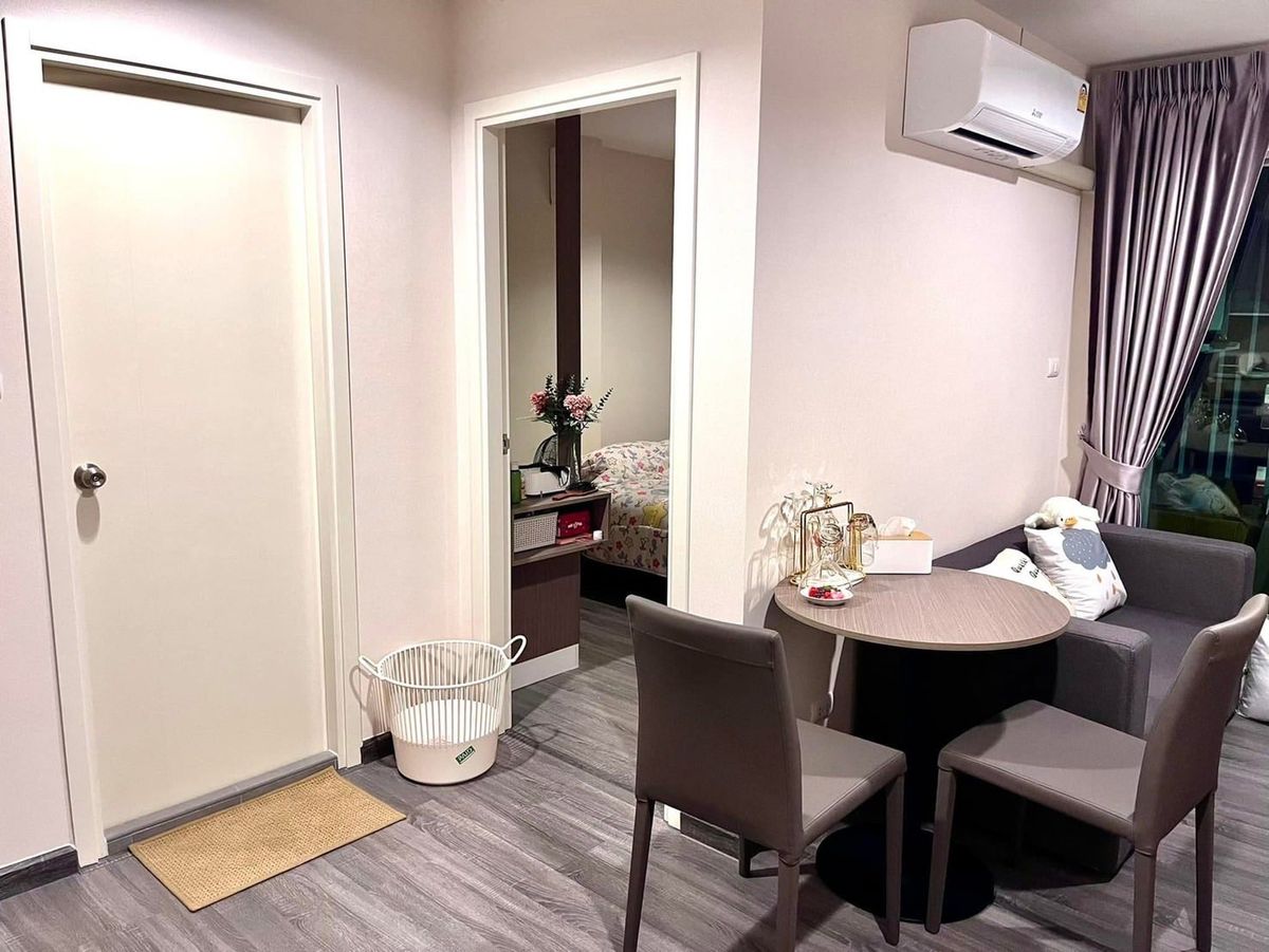 For RentCondoSamut Prakan,Samrong : 🏡 Condo for rent: The Trust Condo @BTS ERAWAN) Condo near the train (ST-02)