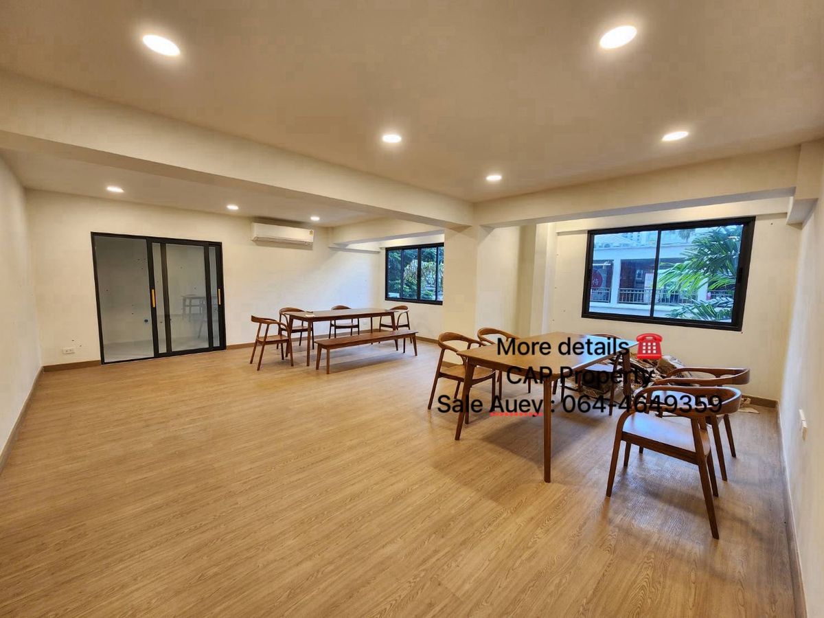 ให้เช่าคอนโดสุขุมวิท อโศก ทองหล่อ : Newly Renovated (3 Bed 140 sqm) @Sukhumvit 39 - 60,000 THB (Negotiable) @BTS Phrom Phong