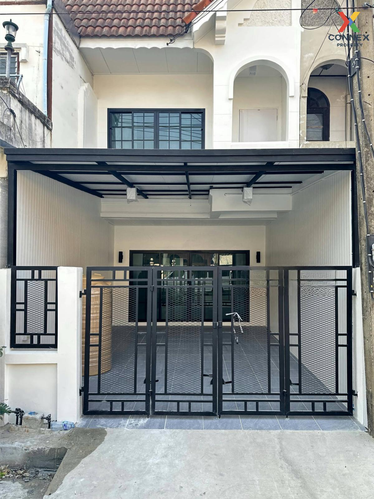 For SaleTownhomePathum Thani,Rangsit, Thammasat : For Sale Townhouse/Townhome  , Sena Vila 91 , Pracha Thipat , Thanyaburi , Pathum Thani , CX-121604