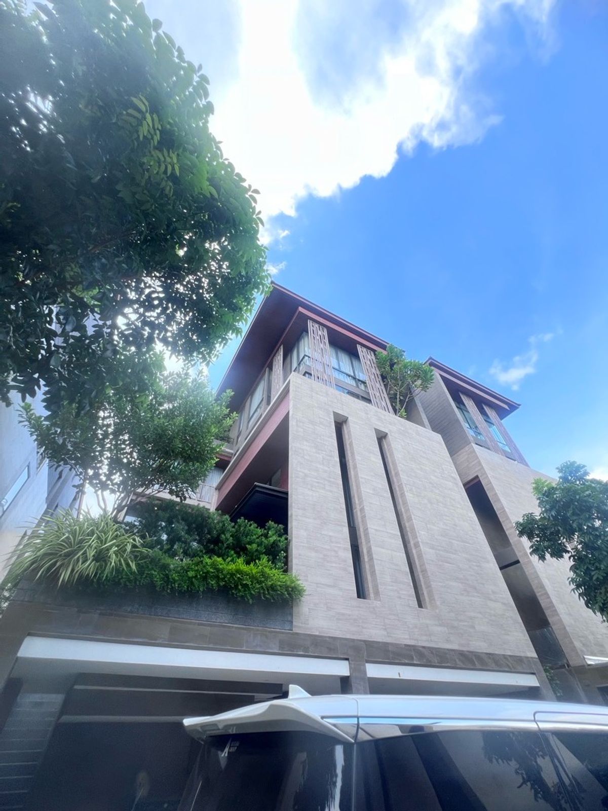 For RentHouseSathorn, Narathiwat : RENT :  Single House Sathorn-Yenakart