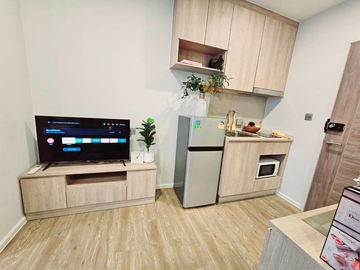 For RentCondoOnnut, Udomsuk : 🔴14,000฿🔴 𝗠𝗼𝗱𝗶𝘇 𝗦𝘂𝗸𝗵𝘂𝗺𝘃𝗶𝘁 𝟱𝟬┃Modiz Sukhumvit 50 ✅ Near BTS On Nut, happy to serve 🙏 If interested, please contact 𝙇𝙄𝙉𝙀 (very quick response): 📱 Property code 6805-2403 📱: Line ID: @bbcondo88