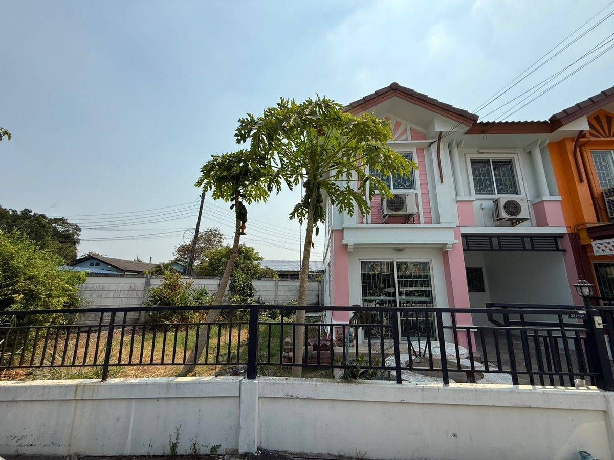 For RentTownhomeMin Buri, Romklao : Rent a Townhome Pruksa Ville 14 Min Buri-Nimit Mai, near Mega Home Min Buri, only 3 minutes.