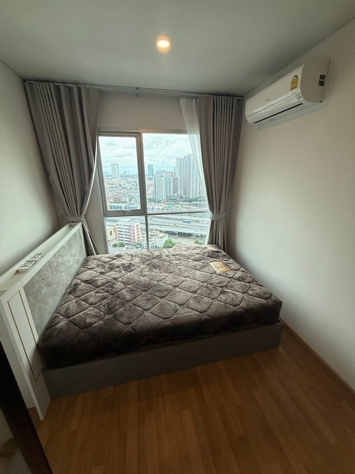 For RentCondoRama3 (Riverside),Satupadit : Lumpini Place Condo for Rent, Ratchada-Sathu