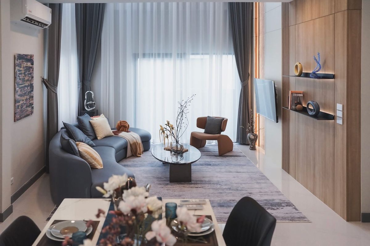 ให้เช่าบ้านบางนา แบริ่ง ลาซาล : ให้เช่า บ้านเดี่ยว 5 นาที ถึง เมกาบางนา  The City บางนา 4 นอน พร้อมอยู่