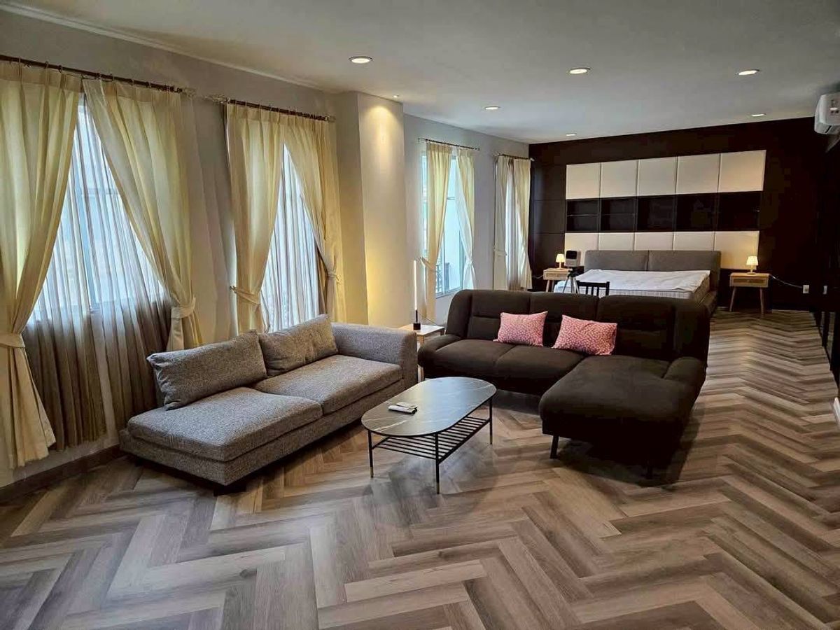 For RentTownhomeRama3 (Riverside),Satupadit : Luxurious townhome, 425 sqm. Next to Rama 3 Road, Ban Klang Grand Isanna