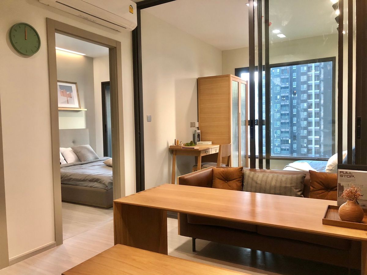For RentCondoRama9, Petchburi, RCA : 🔴23,000 ฿ 🔴 𝗟𝗶𝗳𝗲 𝗟𝗶𝗳𝗲-𝗥𝗮𝗺𝗮 𝟵┃ 𝟵┃ 𝟵┃ Life Asoke-Rama 9 ✅ Near MRT Rama 9. Happy service 🙏 Interested to say hello (very fast answer): 📱 Property code 6806-0105 📱: ID LINE:@bbcondo88