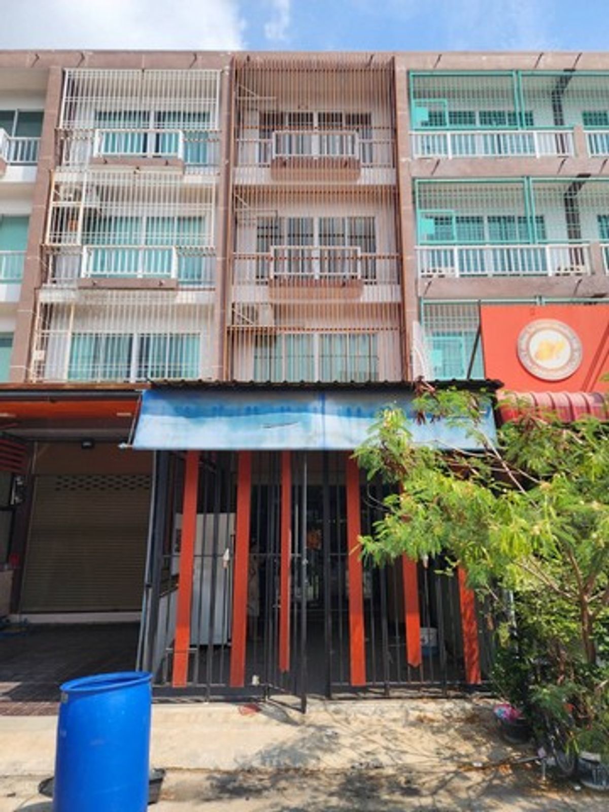 ขายอาคารพาณิชย์ปทุมธานี รังสิต ธรรมศาสตร์ : [ขาย] อาคารพาณิชย์ 4 ชั้น ติดถนนพหลโยธิน โครงการมั่งมีนคร | 22 ตร.ว. | พร้อมอยู่ | 4.5 ล้านบาท