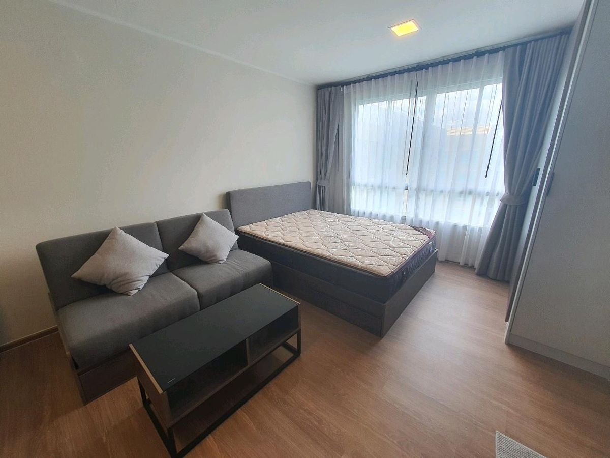 ให้เช่าคอนโดปิ่นเกล้า จรัญสนิทวงศ์ : ให้เช่าคอนโด ฟรี! รถรับส่งMRTบางขุนนนท์  ศิริราช ห้องสวยสภาพดี พร้อมเฟอร์นิเจอร์ เครื่องใช้ไฟฟ้า ครบชุด แพคกระเป๋าเข้าอยู่ได้เลย (ไม่มีเครื่องซักผ้า)