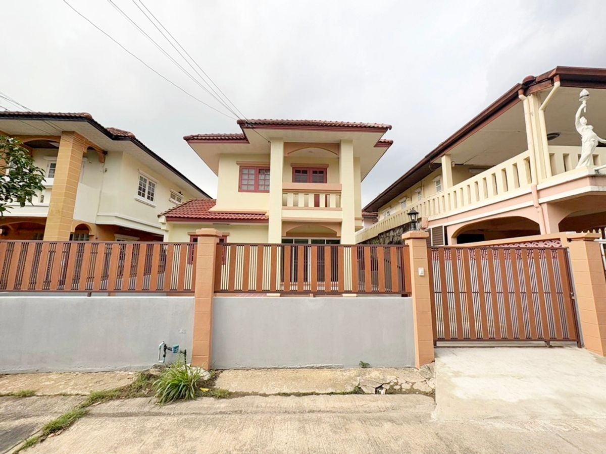 For RentHousePathum Thani,Rangsit, Thammasat : Rent a detached house 42 sq.w., Ban Sinthorn Rangsit, Bang Phun, near Future Park Rangsit