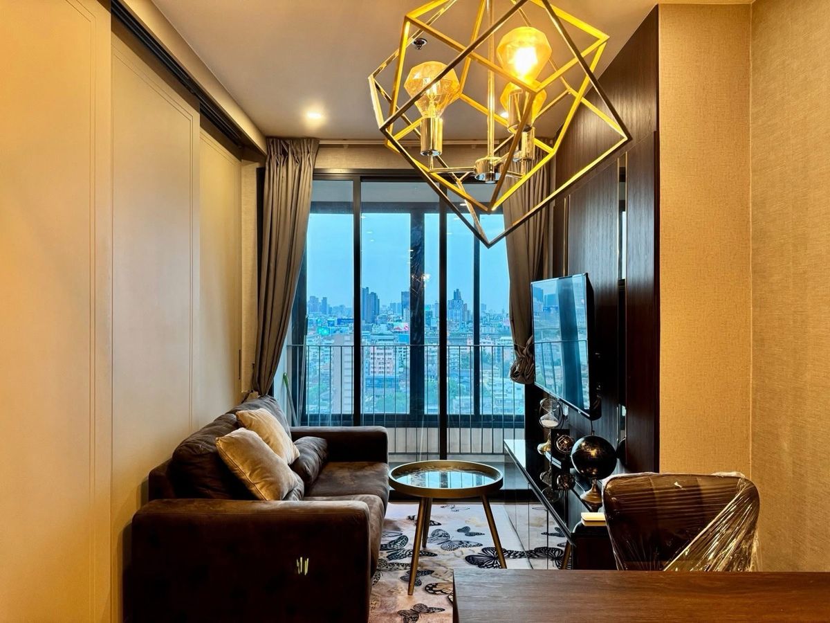 For RentCondoRatchathewi,Phayathai : 📍 Sell/Rent Qinn Lom ready to move in