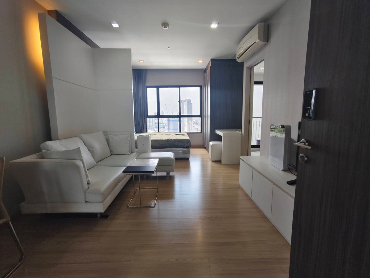 For RentCondoWongwianyai, Charoennakor : OMG715  < Available 7-Jun-25 >  Nice Studio **Riverview** unit - for RENT @ [ Urbano Absolute Sathorn - Taksin ]