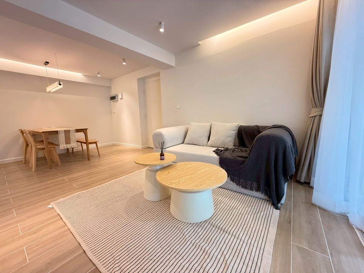 For RentCondoSathorn, Narathiwat : Palm Pavilion