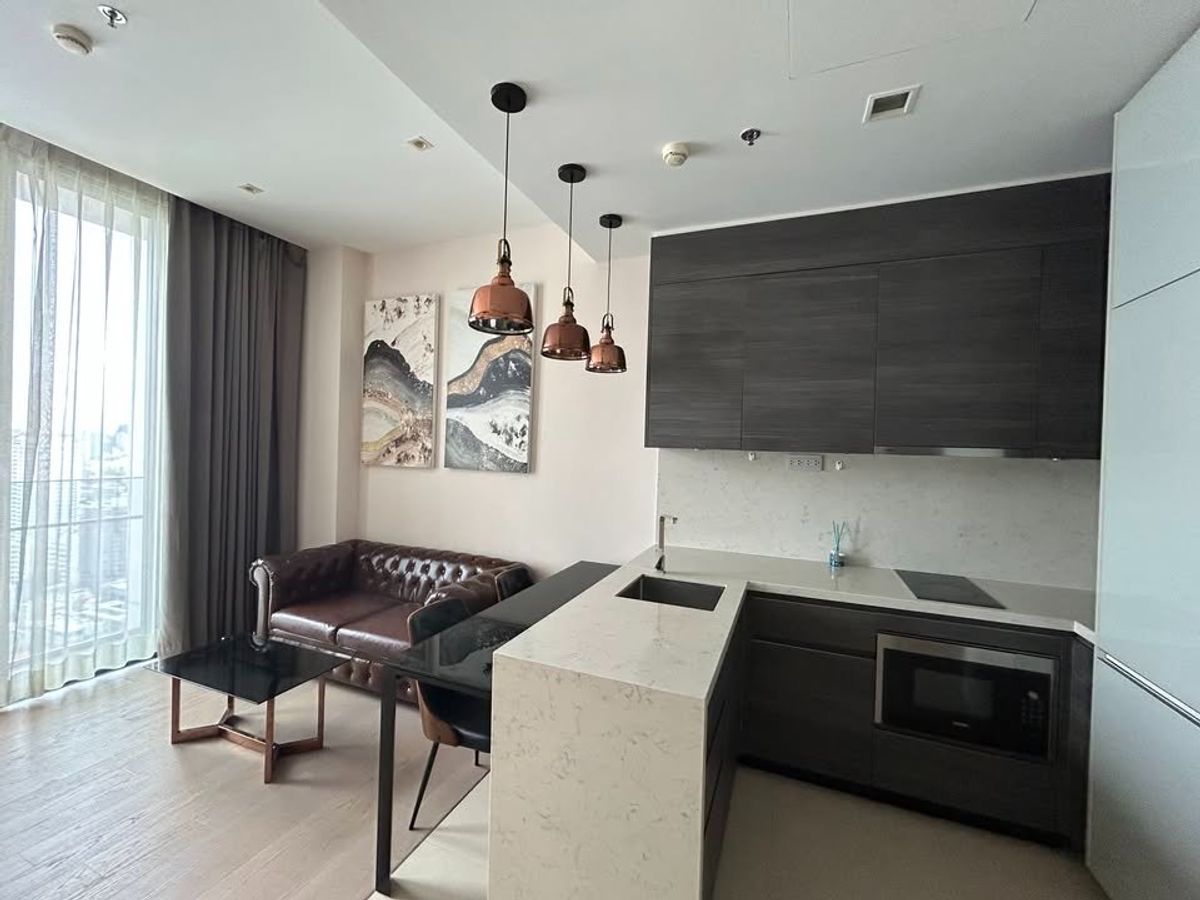 ให้เช่าคอนโดสุขุมวิท อโศก ทองหล่อ : 🔴45,000฿🔴 𝗧𝗵𝗲 𝗘𝘀𝘀𝗲 𝗔𝘀𝗼𝗸𝗲┃ดิ เอส อโศก ✅ ใกล้ MRT สุขุมวิท ยินดีบริการ🙏สนใจทัก 𝙇𝙄𝙉𝙀 มานะคะ (ตอบไวมาก):​📱 รหัสทรัพย์​ 6806-0603 📱: ไอดีไลน์:@bbcondo88