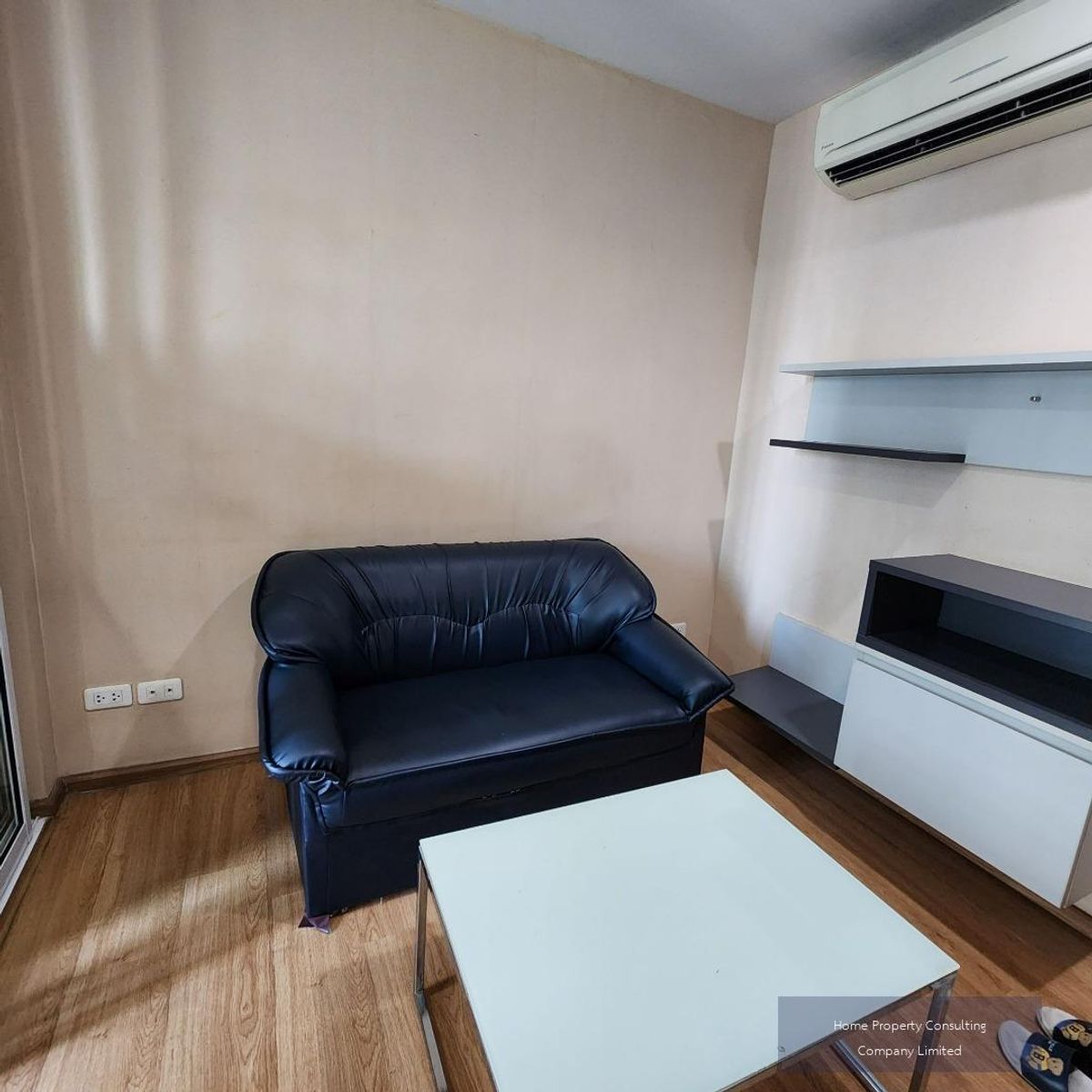 ขายคอนโดอ่อนนุช อุดมสุข : ขายด่วน ขายถูก คอนโด เดอะ เบส สุขุมวิท 77 BTS อ่อนนุช (750 ม./11 นาที-เดิน) สนใจต่อรอง @condobkk  (มี @) รหัส H33163