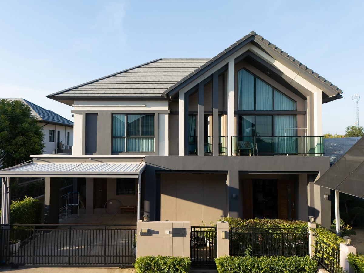 For RentHousePattanakan, Srinakarin : Single house for rent Bangkok Boulevard Rama 9, luxurious design, near Suvarnabhumi Airport