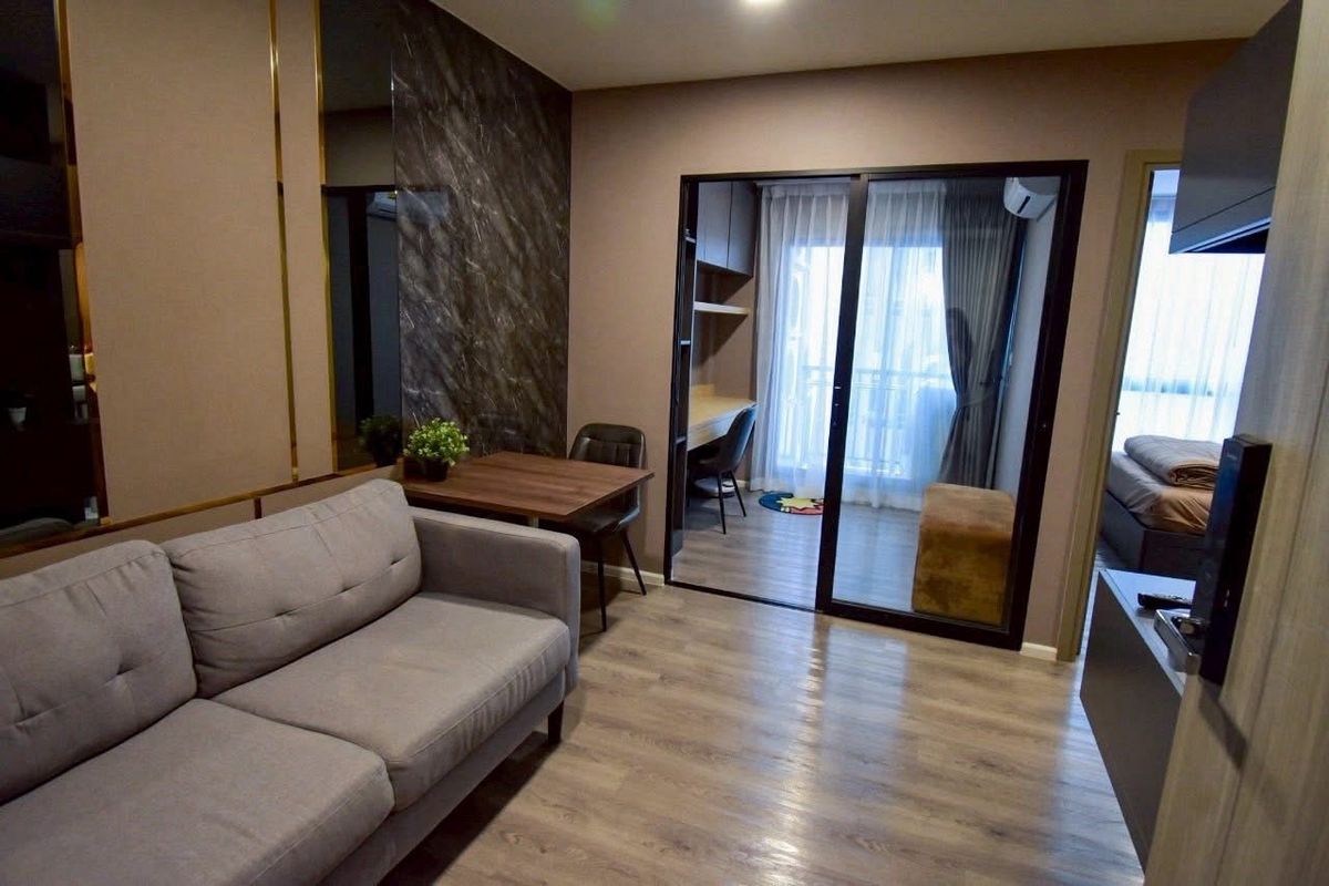 For RentCondoSapankwai,Jatujak : Beautiful room for rent urgently 📍