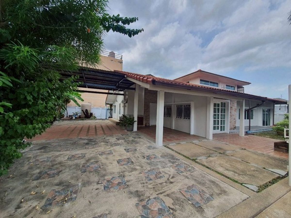 ให้เช่าบ้านพัฒนาการ ศรีนครินทร์ : HR2545ขายและให้เช่าบ้านเดี่ยว เนื้อที่ 120 ตรว.ซอยอ่อนนุช 72 เดินทางสะดวกเหมาะอยู่อาศัย