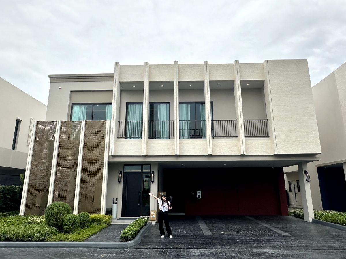 ขายบ้านบางนา แบริ่ง ลาซาล : ดีลพิเศษ! บ้านหรู แอริ สุขุมวิท บางนา กม.5 แค่ 18.9 ลบ.