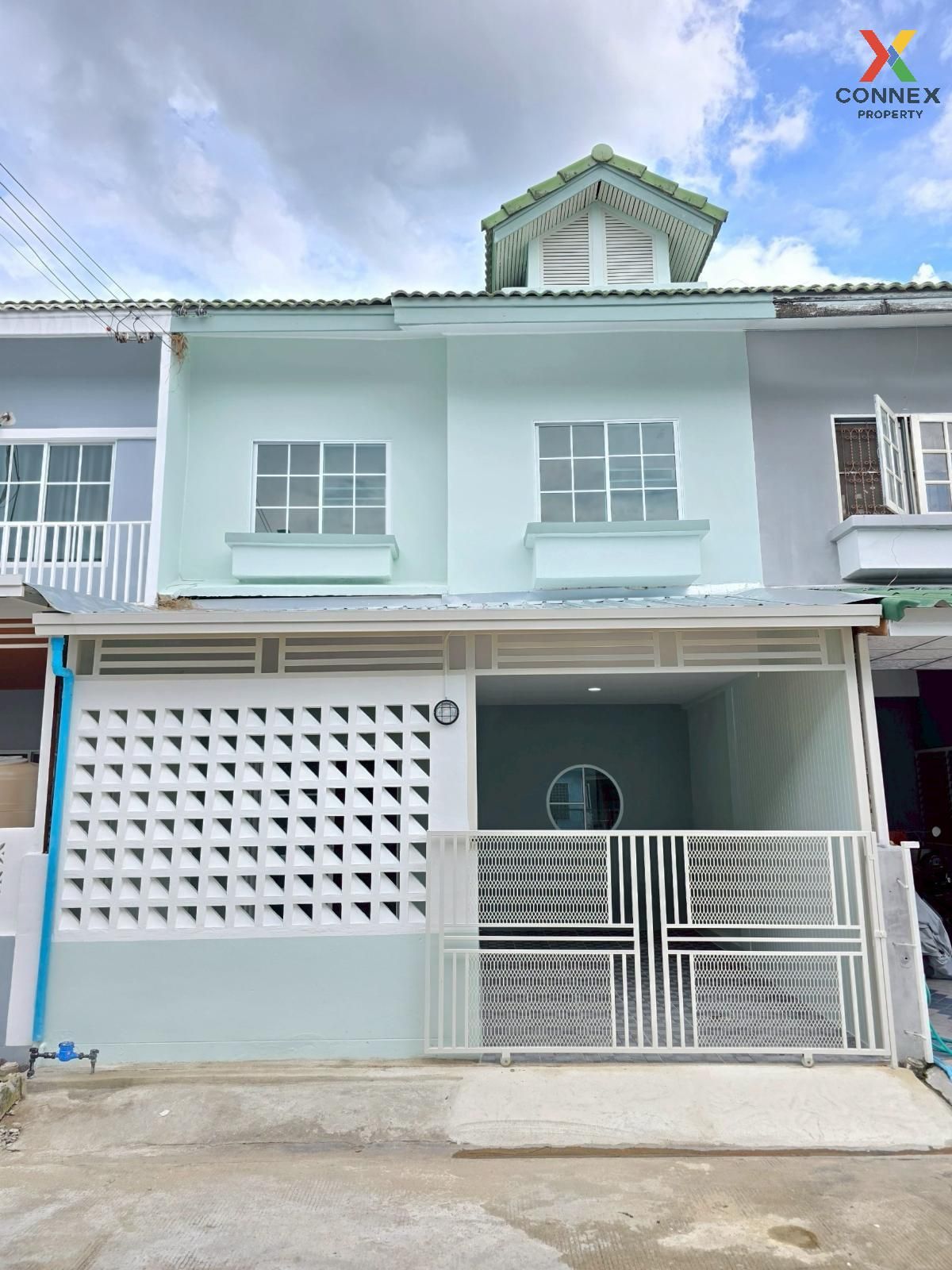 For SaleTownhomePathum Thani,Rangsit, Thammasat : For Sale Townhouse/Townhome , Narisara khong 11 , Bueng Nam Rak , Thanyaburi , Pathum Thani , CX-125140