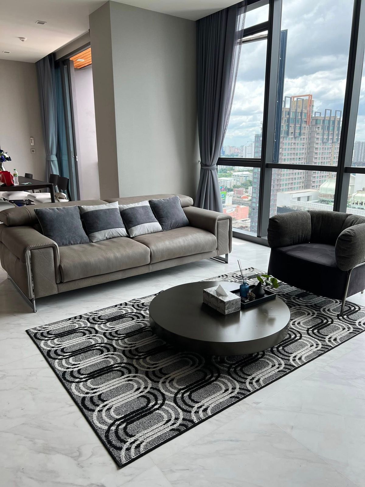 ให้เช่าคอนโดสุขุมวิท อโศก ทองหล่อ : 🌿 ✨   The Monument Thonglor  ✨🌿 2 Beds 3 Baths, Rental  150,000 Baht  🐈 Pet Friendly 🐶