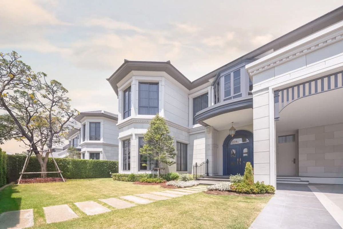 For SaleHousePattanakan, Srinakarin : Luxury house, Narasiri, Krungthep Kreetha For Sale/ RENT, 554 sqm. Land size 154.70 sqwa.