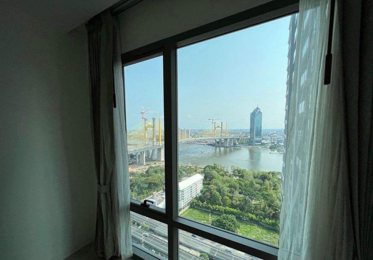 ขายคอนโดพระราม 3 สาธุประดิษฐ์ : ขายสตาร์วิว ห้องใหญ่ สวย ทำเลดี วิวแม่น้ำ ใกล้ เซ็นทรัลพลาซ่า พระราม 3 สนใจแอตไลน์ครับ@841qqlnr