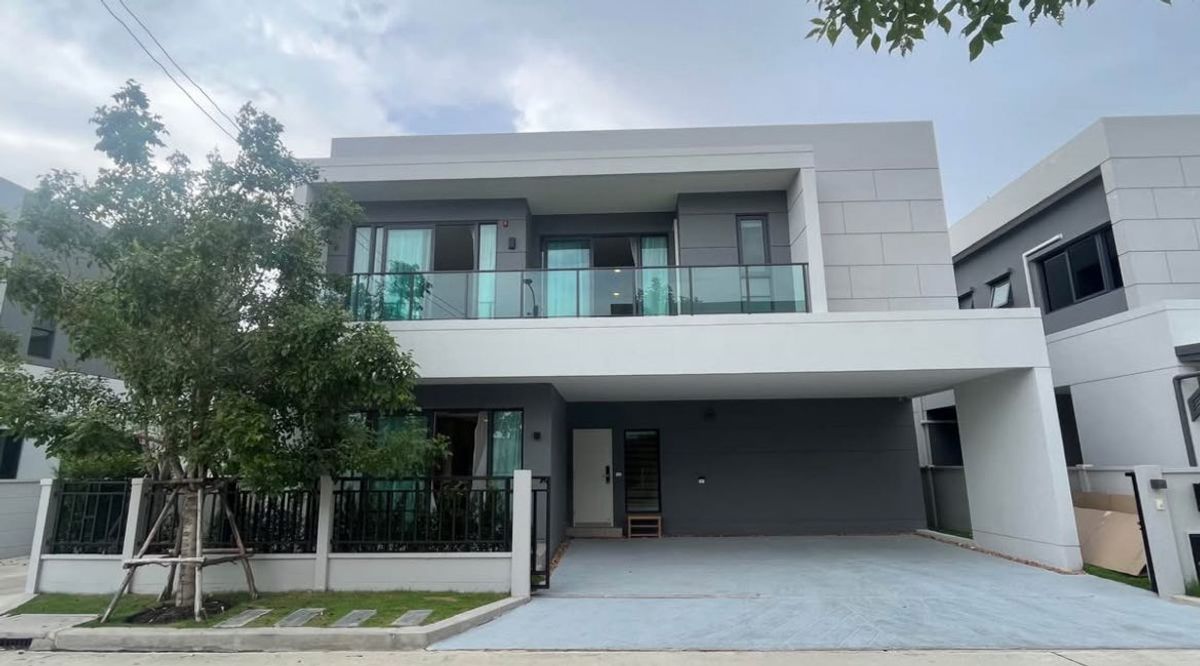 ให้เช่าบ้านบางนา แบริ่ง ลาซาล : ECH250338 ปล่อยเช่า : บ้านเดี่ยว Centro Bangna ใกล้ เมกะบางนา บ้านสวยพร้อมอยู่