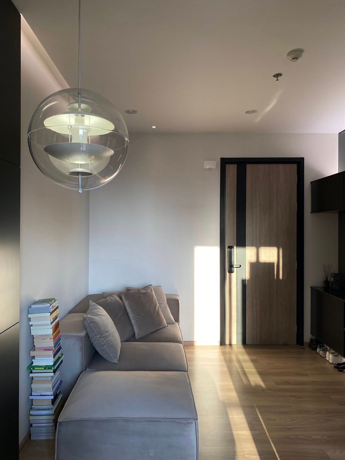 ขายคอนโดสุขุมวิท อโศก ทองหล่อ : Oka Haus Sukhumvit 36  For Sale 