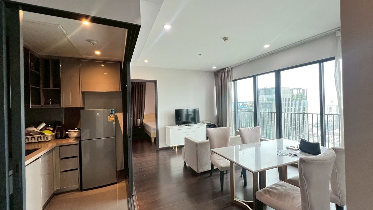 ให้เช่าคอนโดสุขุมวิท อโศก ทองหล่อ : FOR RENT C-Ekkamai  BTS Ekkamai 2 Bedrooms 2 Bathrooms 66 sqm. Fl.30 