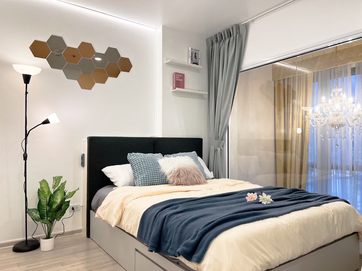 คอนโดรัชดา ห้วยขวาง : FOR RENT - Centric Ratchada-Huaikhwang ห้อง Duplex 2ชั้น สูง 5.5 เมตร ชั้น 20-21 