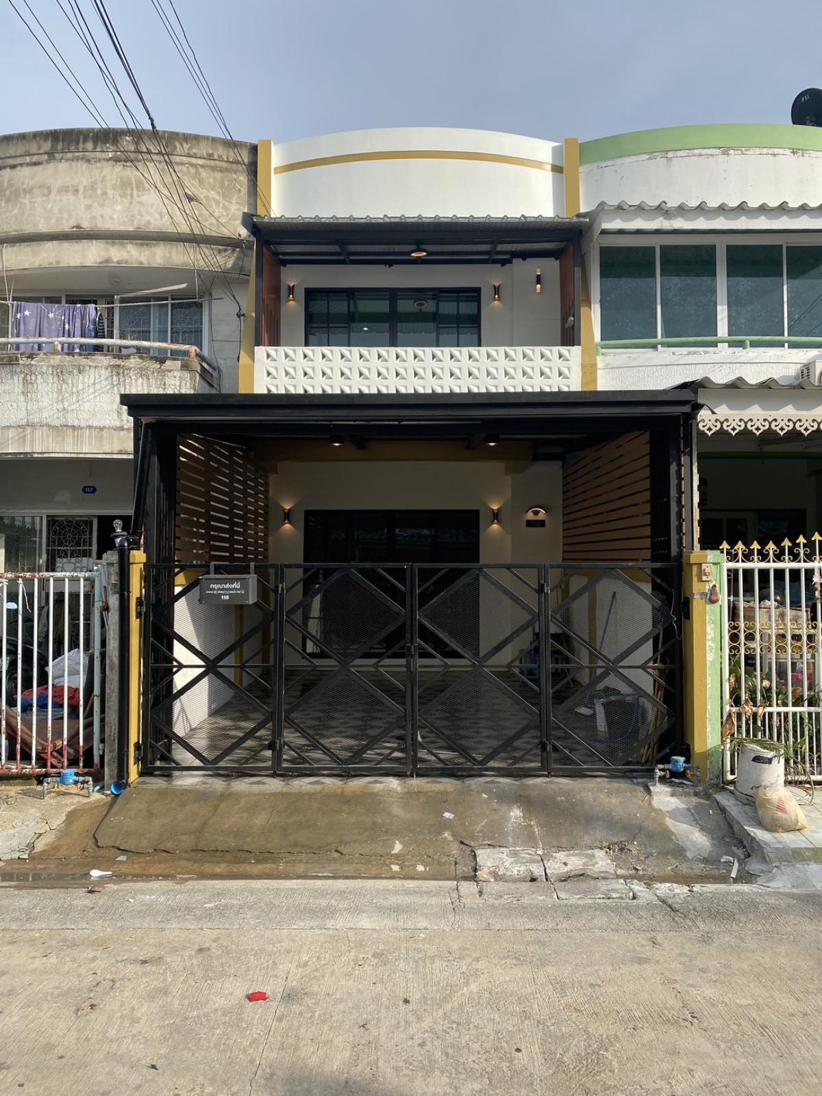 For SaleTownhomeBang kae, Phetkasem : For Sale Townhouse/Townhome  , Baan Phuttachad Nong Khaem , MRT-Lak Song , Nong Khaem , Nong Khaem , Bangkok , CX-123735