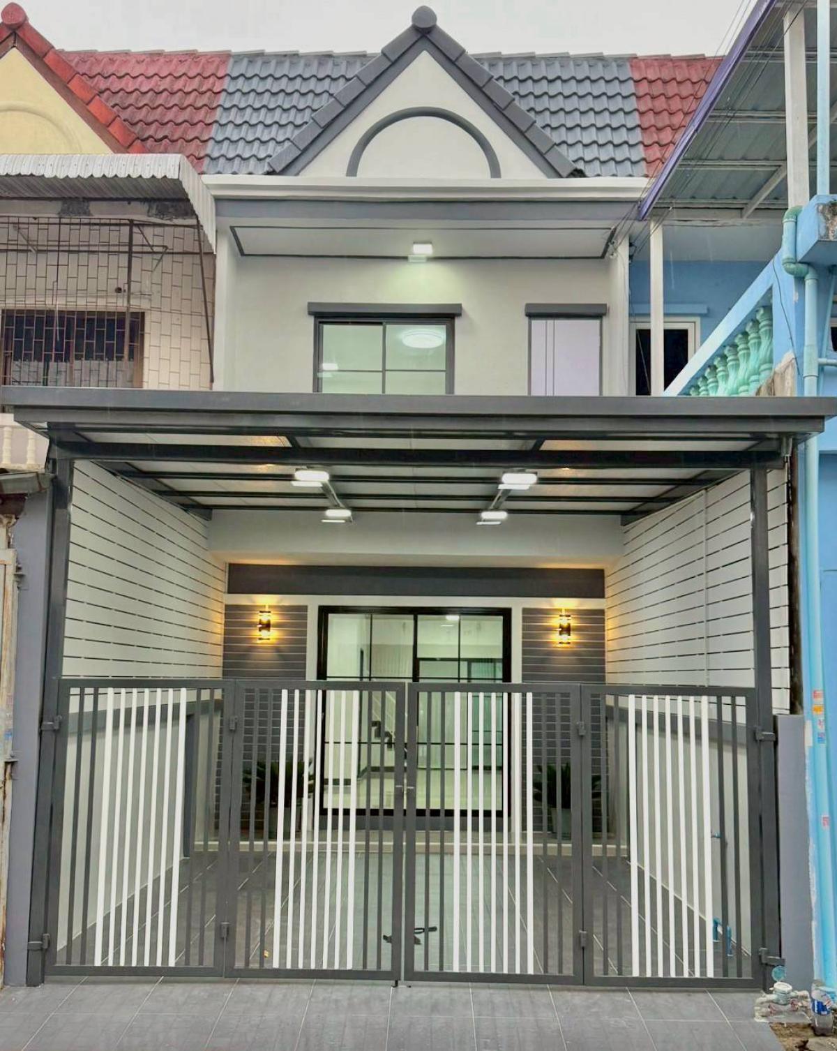 ขายทาวน์โฮมนนทบุรี บางใหญ่ บางบัวทอง : ขายทาวน์เฮ้าส์/ทาวน์โฮม  พิมลราช 2 รีโนเวทใหม่ พิมลราช บางบัวทอง นนทบุรี CX-127034