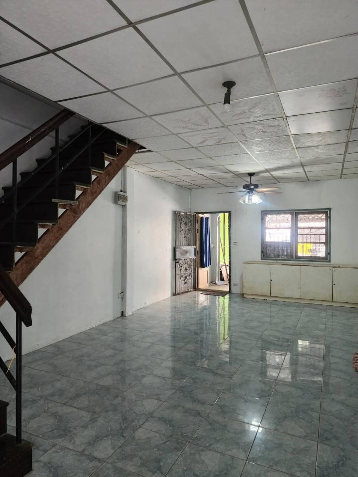 ขายทาวน์โฮมสมุทรปราการ สำโรง : ขายทาวน์เฮ้าส์/ทาวน์โฮม  บ้านเทพารักษ์ กม. 25 บางเพรียง บางบ่อ สมุทรปราการ CX-126874