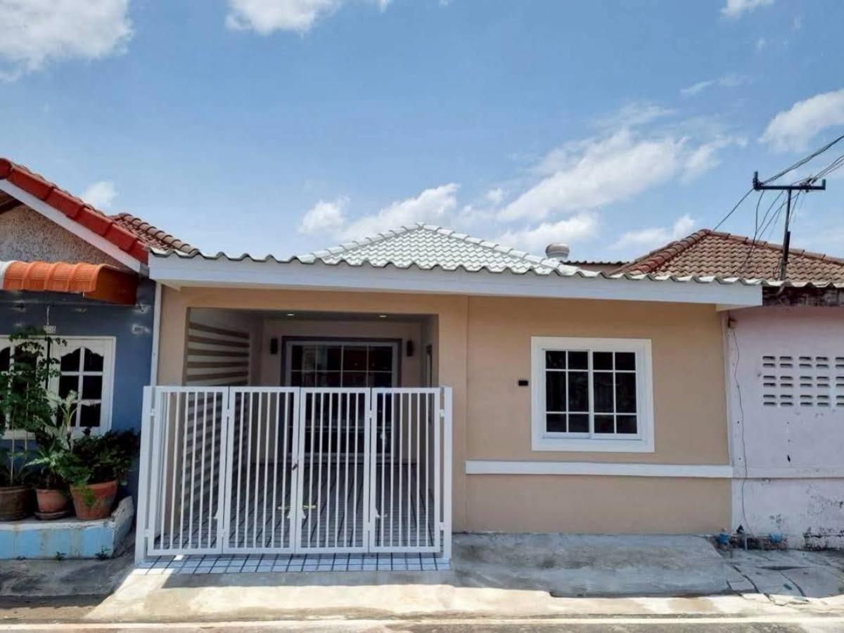 For SaleTownhomeNonthaburi, Bang Yai, Bangbuathong : For Sale Townhouse/Townhome  , Baan Arsa House 5 , newly renovated , Bang Yai , Bang Yai , Nonthaburi , CX-127499